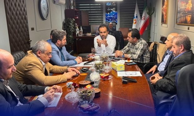 _لزوم حضور میدانی و آماده‌باش مدیران مناطق پنج‌گانه در فصل بارش _ آماده سازی ماشین آلات و تجهیزات لجستیکی شهرداری در مقابله با بارش های پاییزی _ ضرورت شناسایی نقاط حادثه‌خیز و آبگیر به منظور تسریع در خدمت رسانی به شهروندان