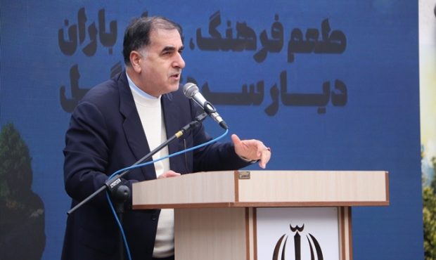 12 دی روزی برای پاسداشت پیشتازی رشت در فرهنگ و آموزش است روز رشت؛ پاسداشت هویت هنری و فرهنگی شهر