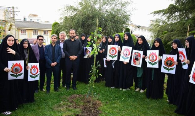 غرس ۱۶۸ اصله نهال در رشت به یاد شهدای دانش‌ آموز میناب ‌ از میناب تا رشت؛ پیوند ایثار و محیط زیست در قالب پویش «هر دانش‌آموز، یک نهال»