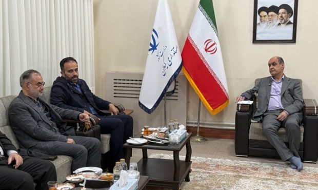 با وجود تورم و شرایط سخت، نزدیک به ۱۰ کیلومتر خیابان جدید در شهر احداث شد ‌ اجرای ۶ کیلومتر راه بدون هزینه تملک؛ صرفه‌جویی ۵ هزار میلیارد تومانی برای شهرداری رشت ‌ سه نقطه از رودخانه‌های داخل شهر رشت با استفاده از تبصره ۴۲ قانون برنامه، قرارداد شد